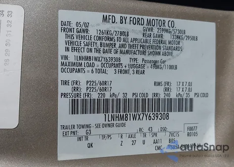 2007 Lincoln Town Car Signature из США, поврежденный, VIN 1LNHM81WX7Y639308